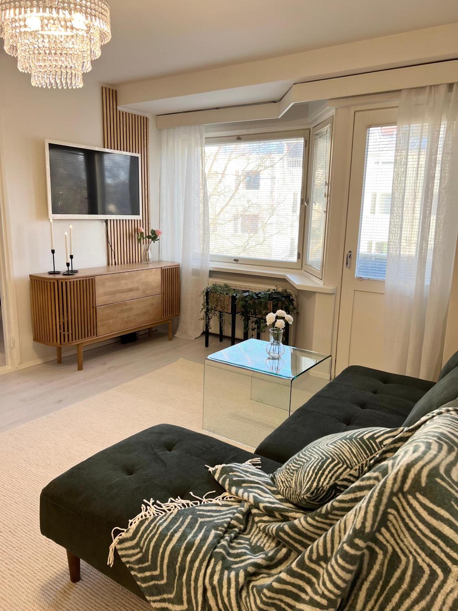 Premium Cityhome -free Wifi & Parking *
